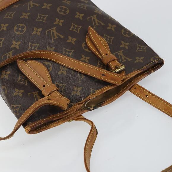 LOUIS VUITTON Monogram Bucket PM Shoulder Bag M42238 - Picture 6 of 13